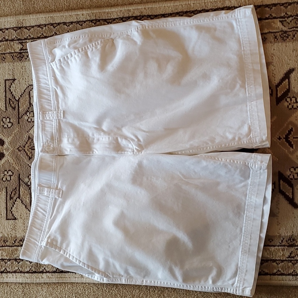 White shorts, men's Size 42